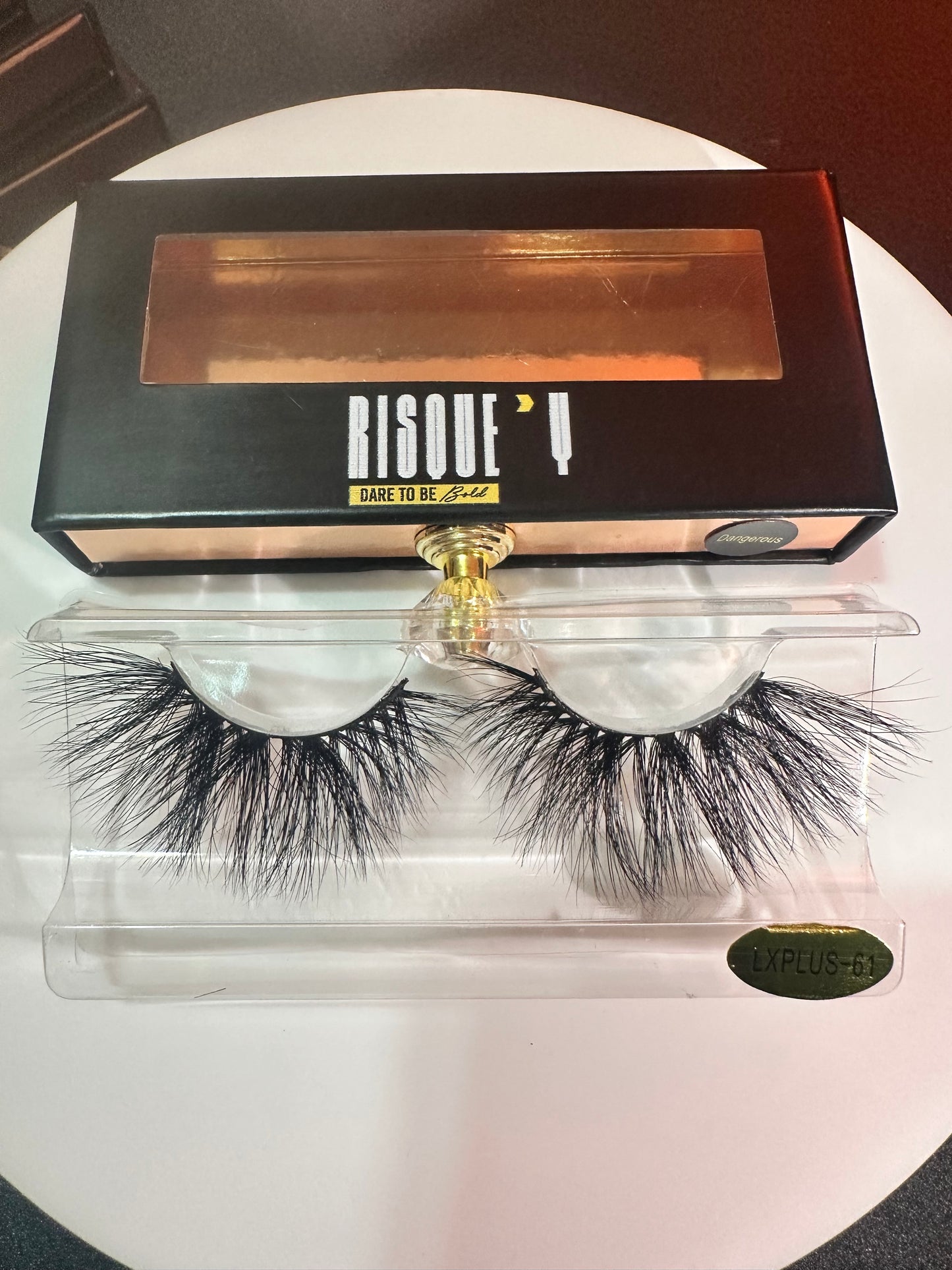 Risque’y Individual Mink Lashes