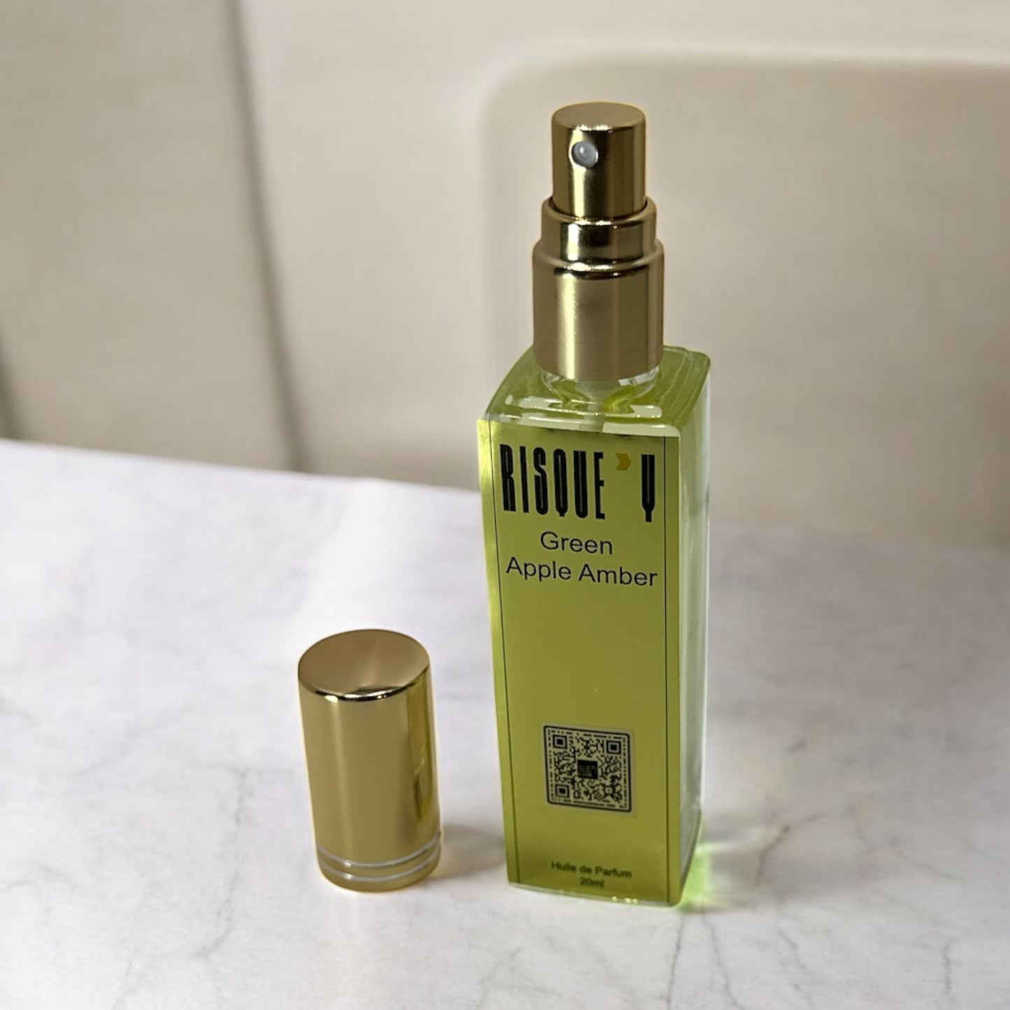 Green Apple Musk Intense Perfume Oil (Pour Femme) - Risquey Cosmetics