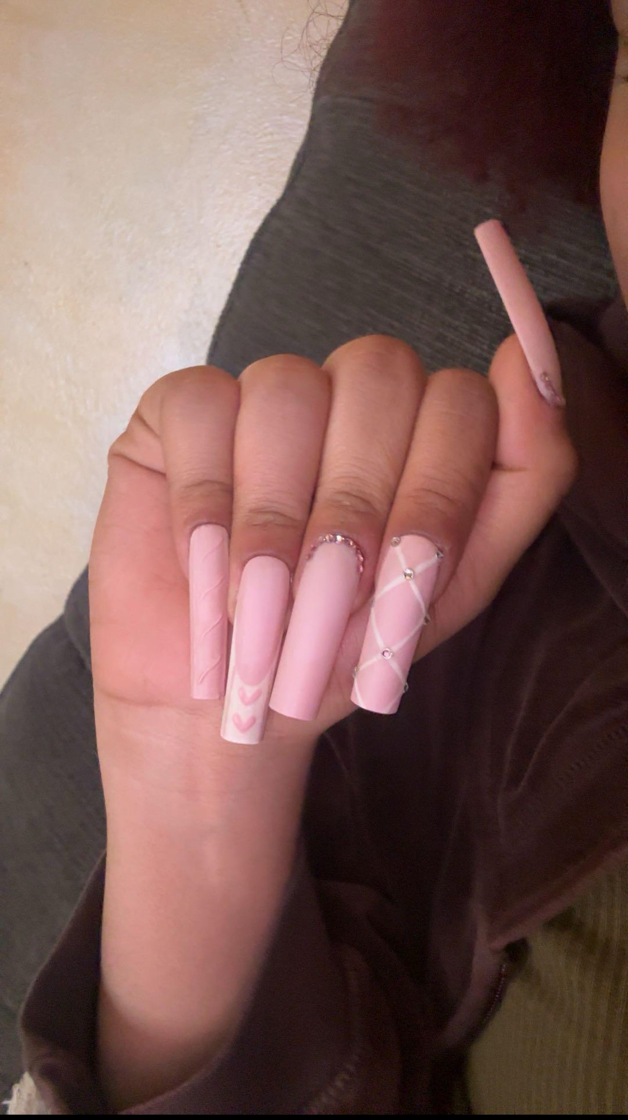 XXL Pink & White Nails