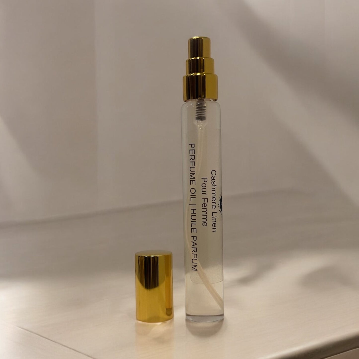 Cashmere Linen Intense Perfume Oil  (Pour Femme)