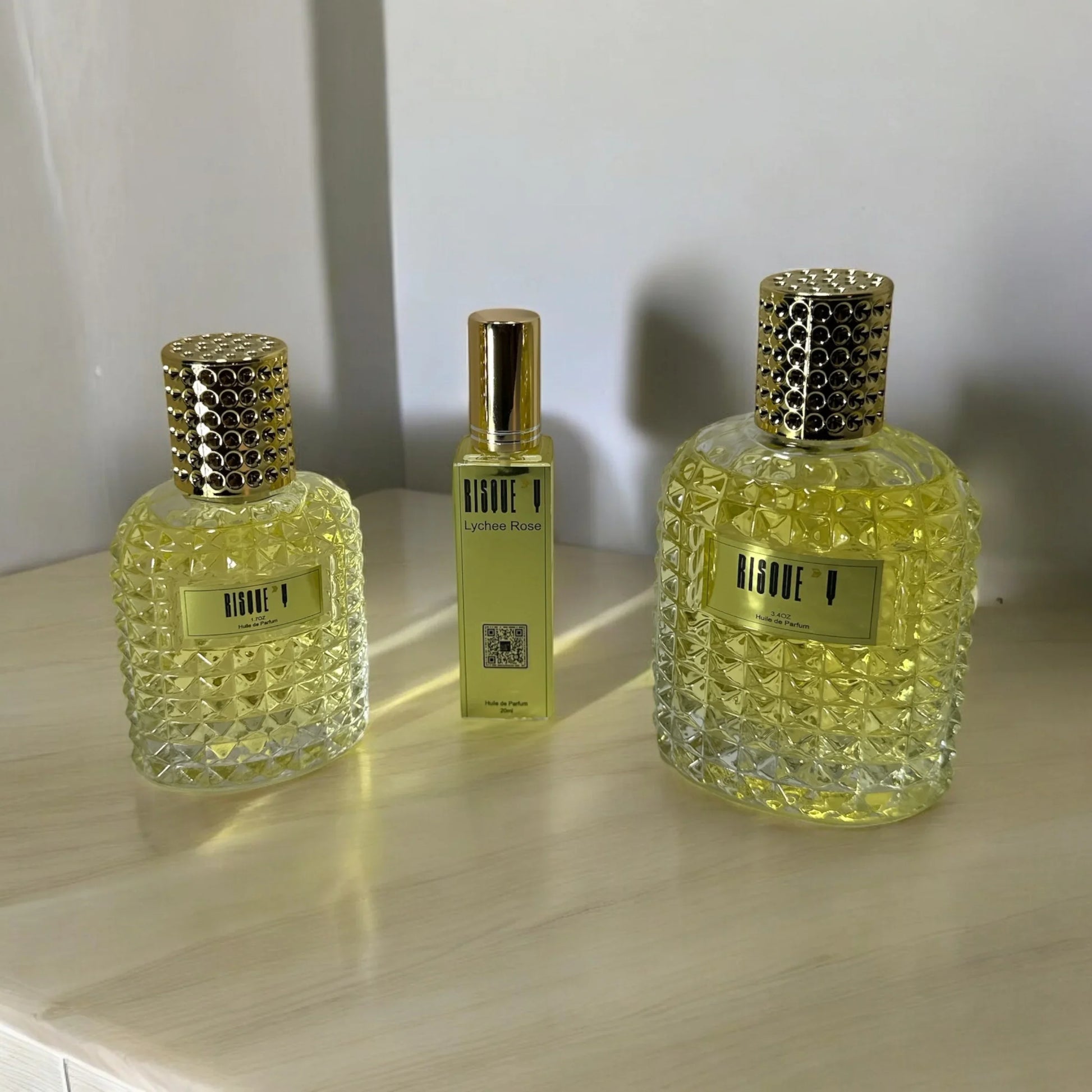 Lychee Rose Intense Perfume Oil (Pour Femme) - Risquey Cosmetics