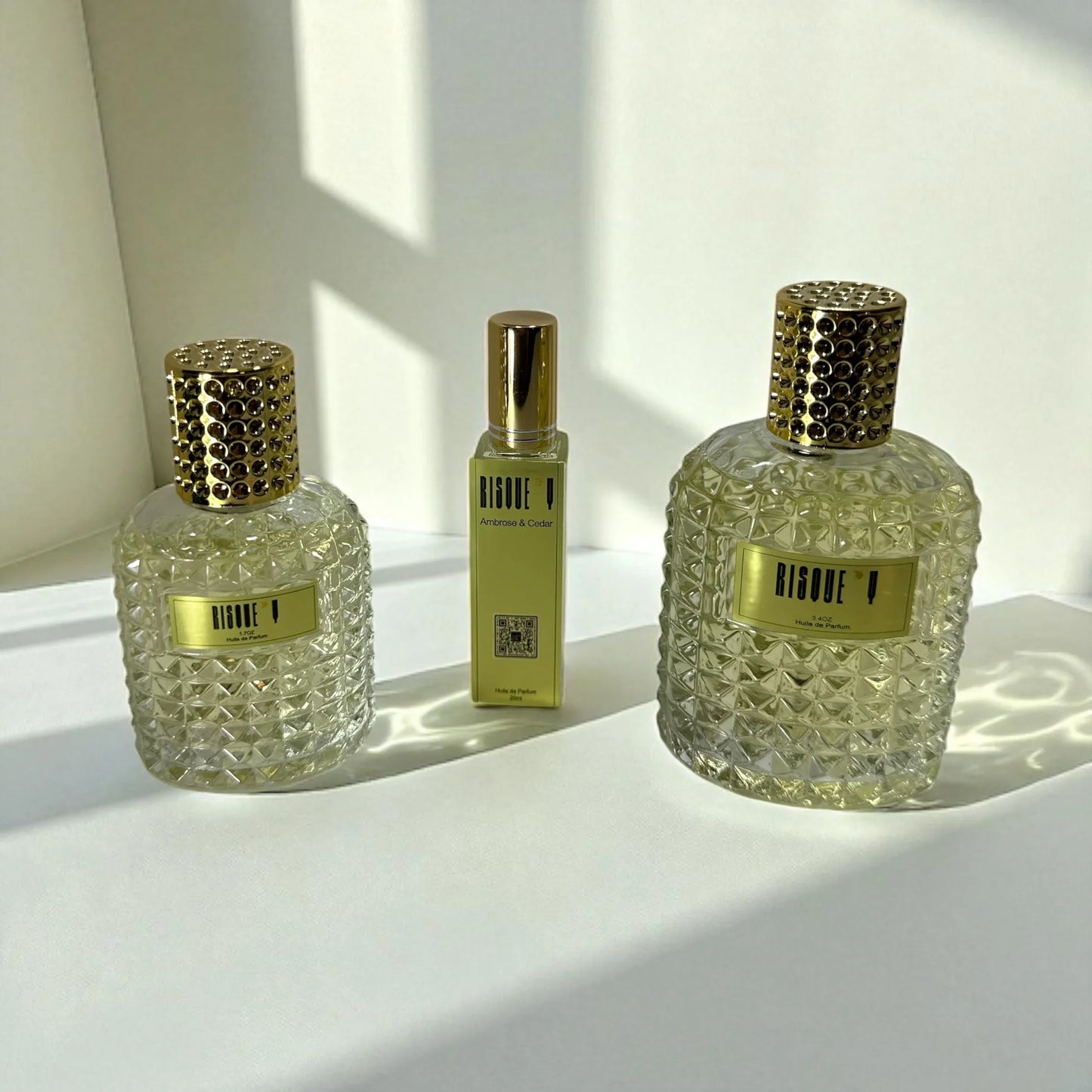 Ambrose & Cedar Wood Intense Perfume Oil (Unisex) - Risquey Cosmetics